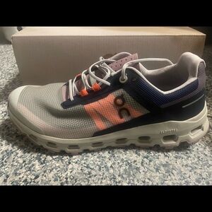 OnCloud Cloudvista athletic shoes